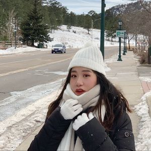 Meet your Posher, An